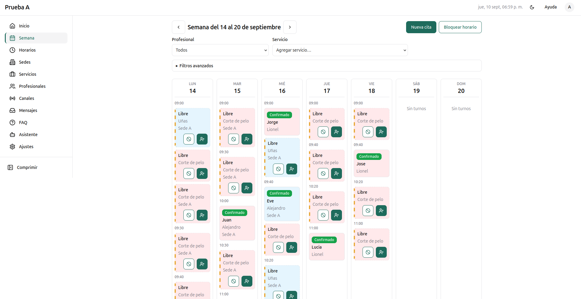 Vista Semana del panel AgendaFlow, con turnos y huecos de un local.